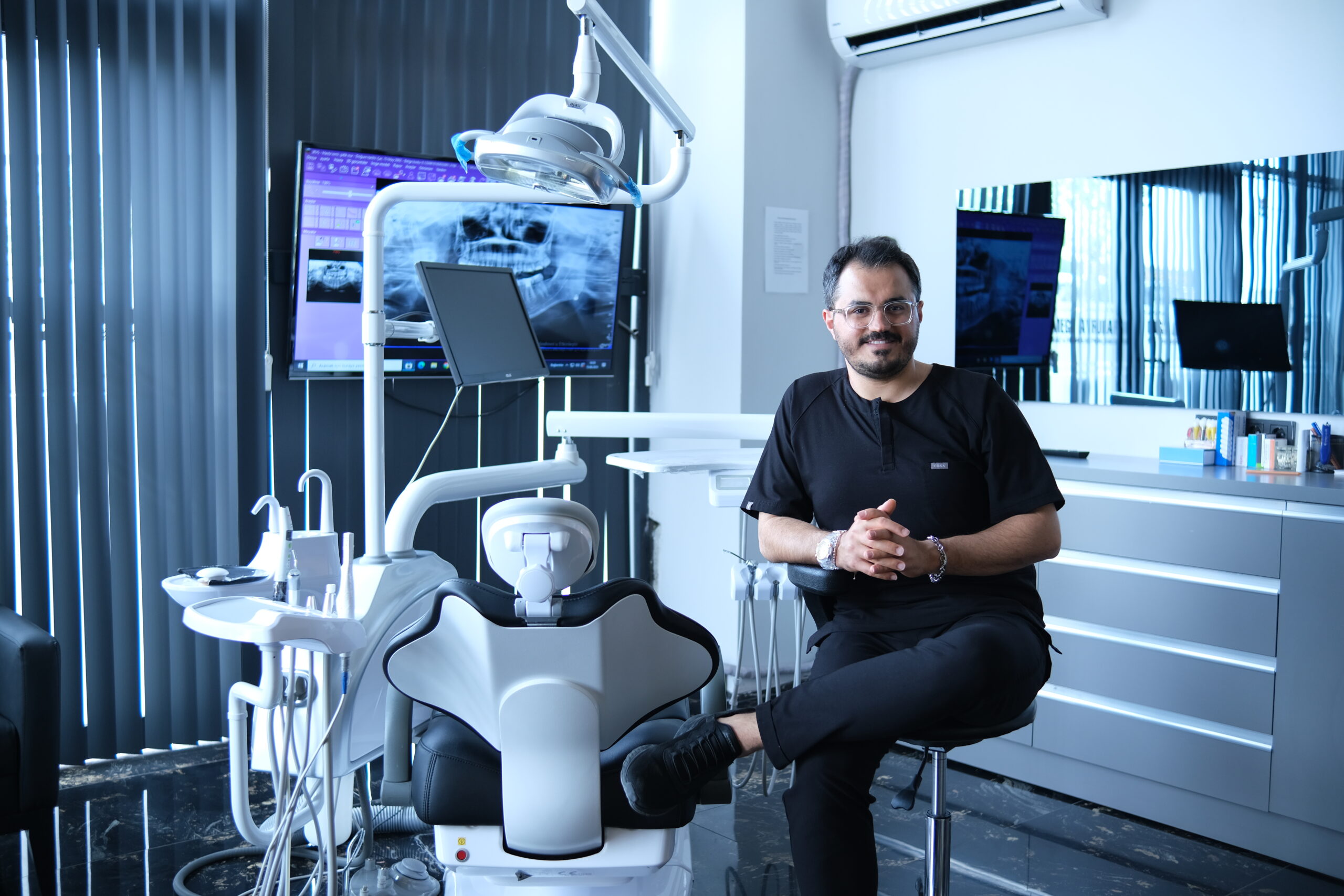 Mega Avrupa Diş Polikliniği — steril ve modern tedavi ünitesi
